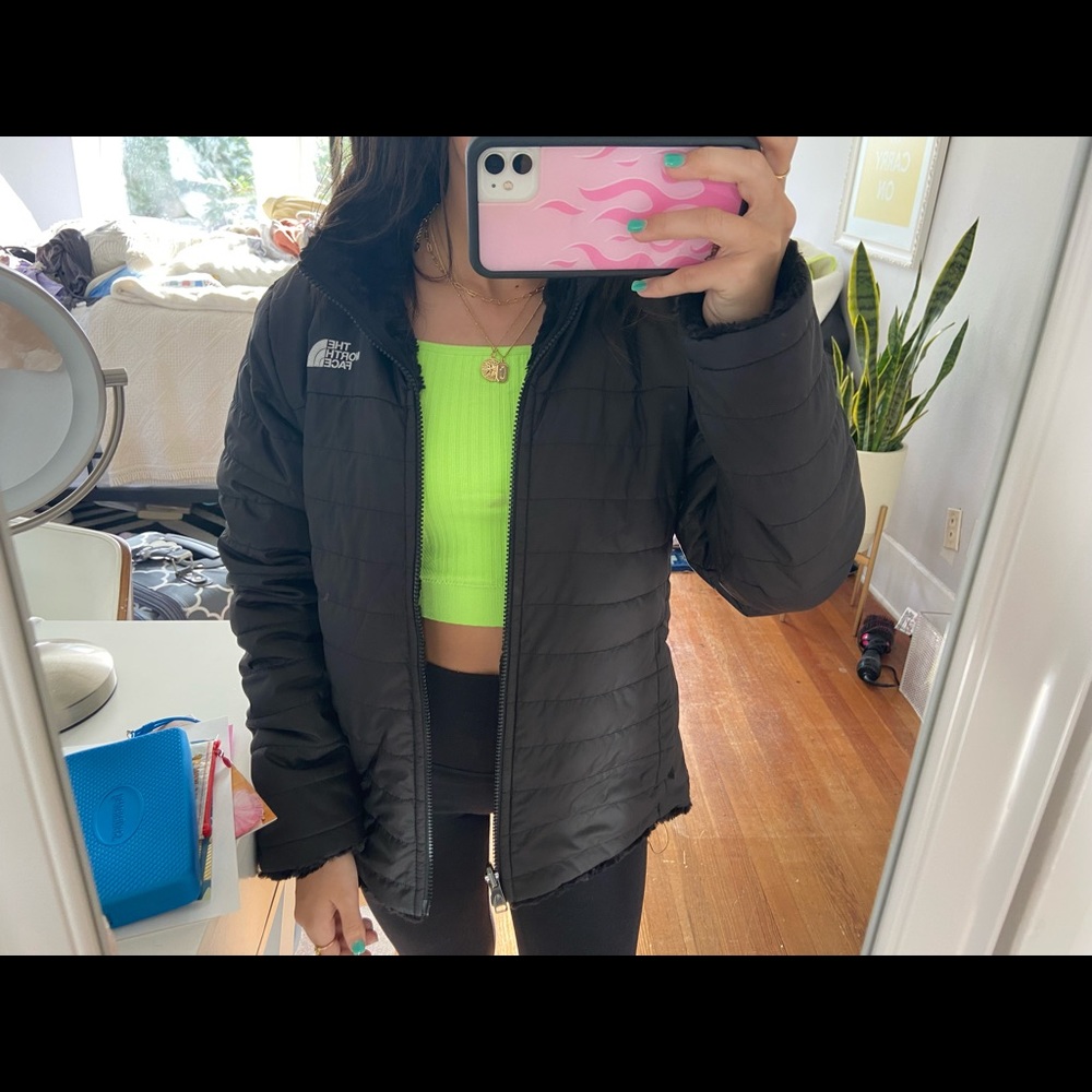 Girls size 12/ womens XS north face puffer black